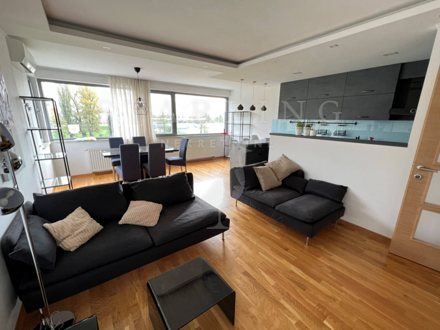 Квартира, 1044 м², 345 581$ — FAKTOR