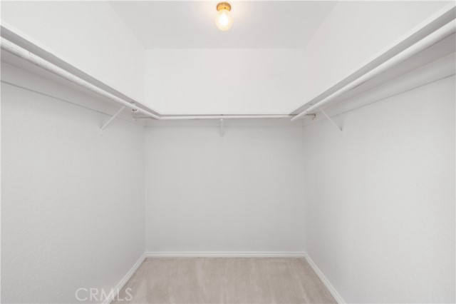 Квартира, 2055 м², 1 129 000$ — FAKTOR