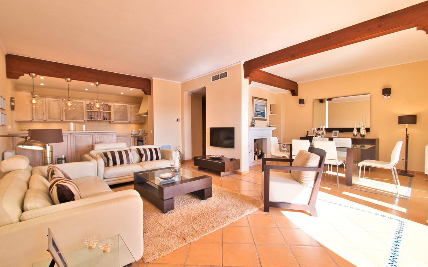 Квартира, 1517 м², 1 338 340$ — FAKTOR