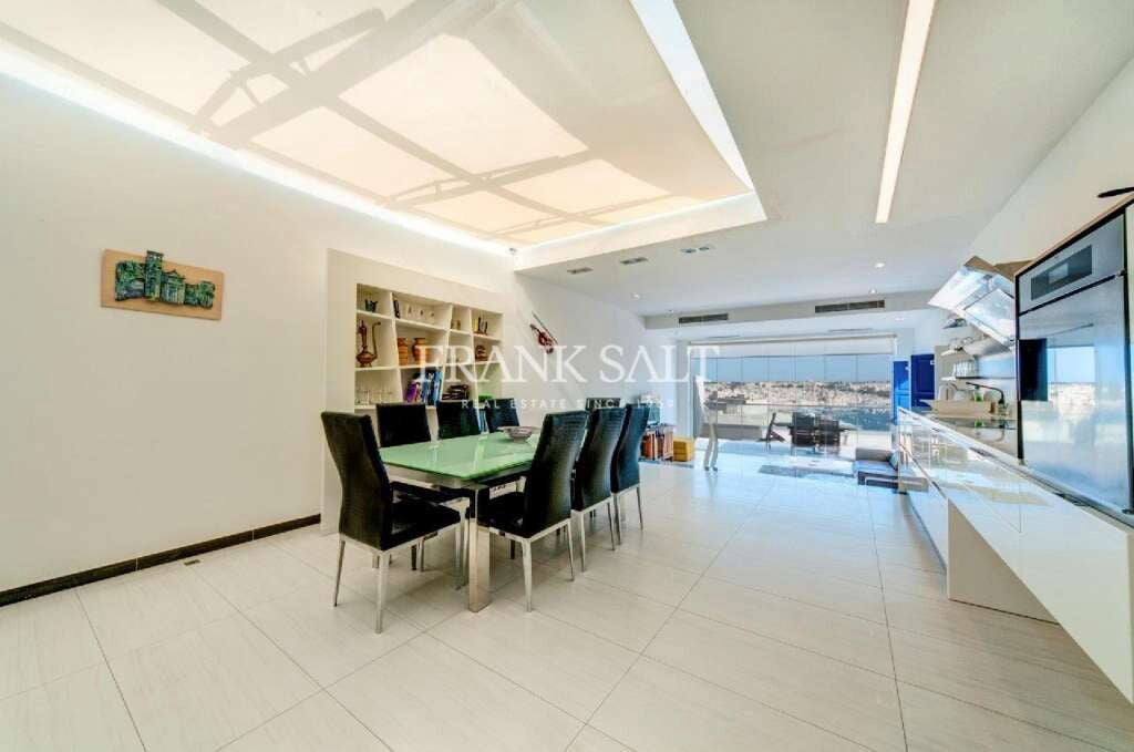 Квартира, 1292 м², 1 275 000$ — FAKTOR