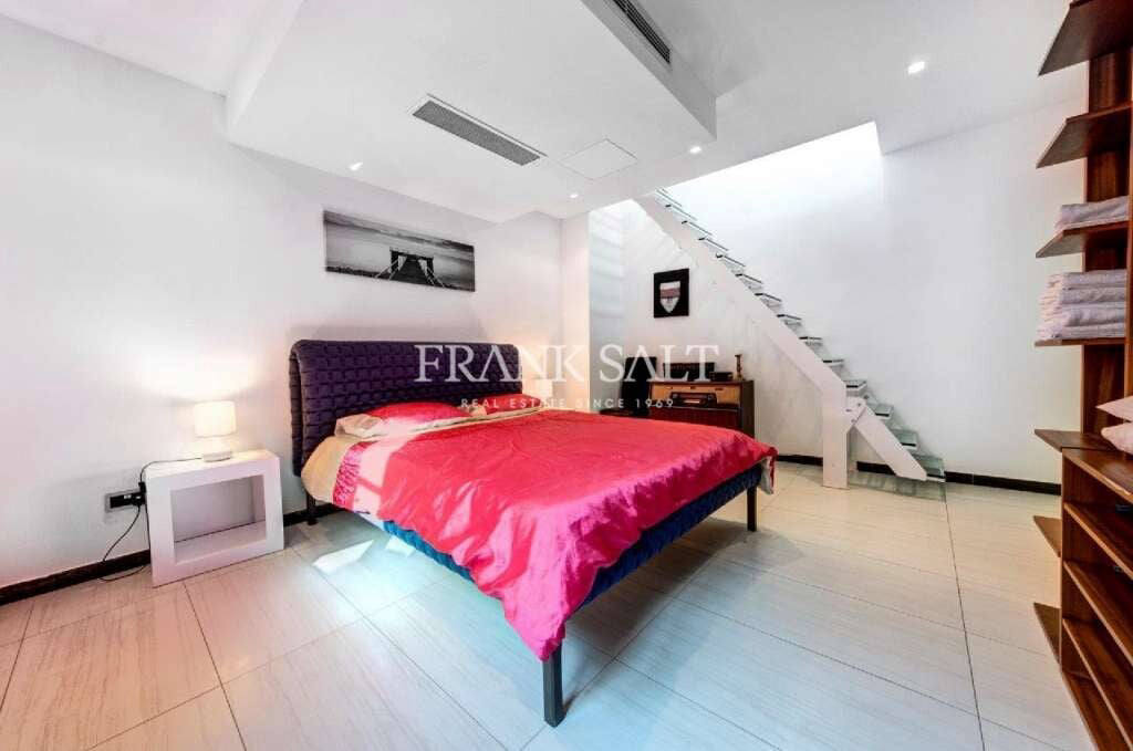 Квартира, 1292 м², 1 275 000$ — FAKTOR