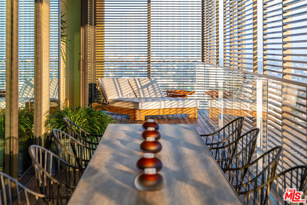 Квартира, 3880 м², 13 950 000$ — FAKTOR