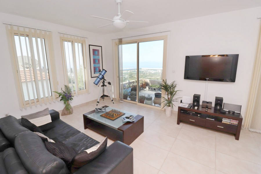 Квартира, 1173 м², 275 000$ — FAKTOR