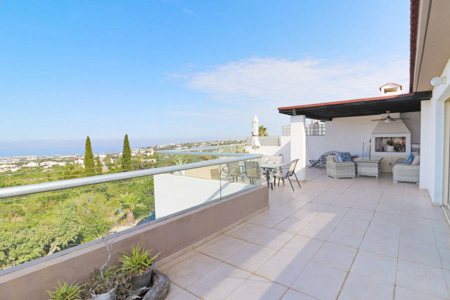 Квартира, 1173 м², 275 000$ — FAKTOR