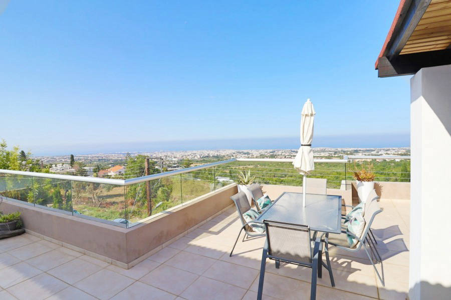 Квартира, 1173 м², 275 000$ — FAKTOR