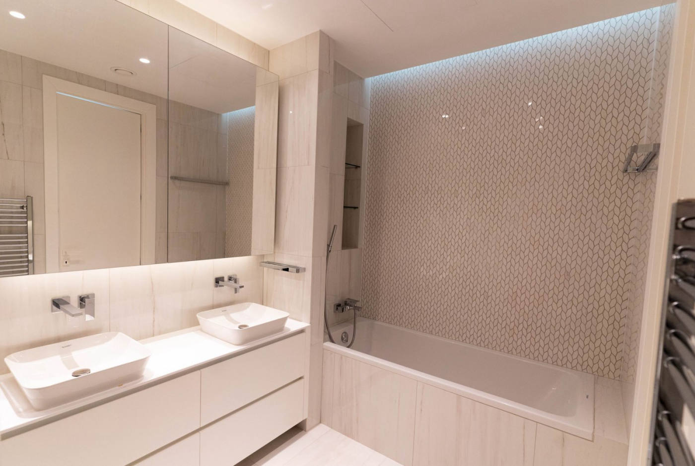 Квартира, 3003 м², 3 100 000$ — FAKTOR