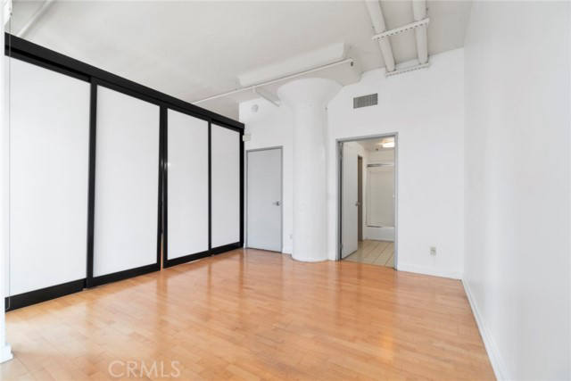 Квартира, 1090 м², 720 000$ — FAKTOR