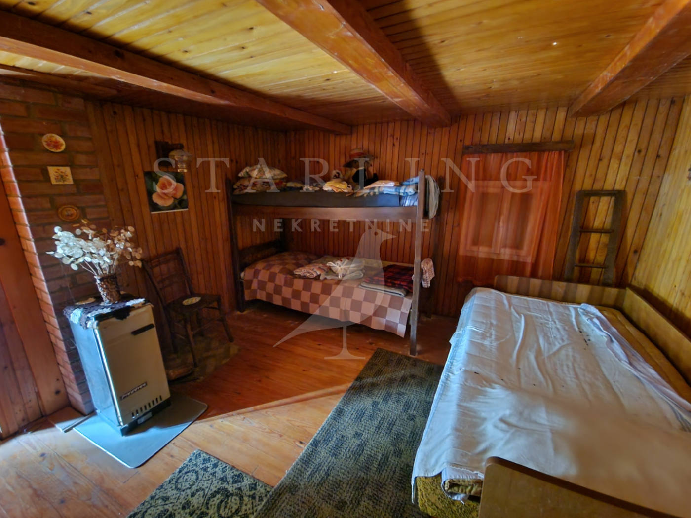 Будинок, 581 м², 32 069$ — FAKTOR