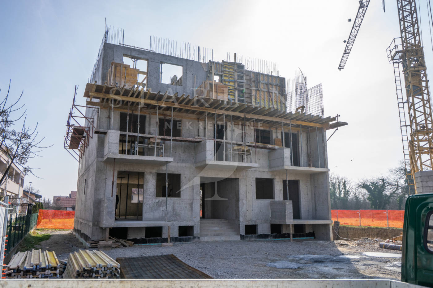 Квартира, 948 м², 217 822$ — FAKTOR