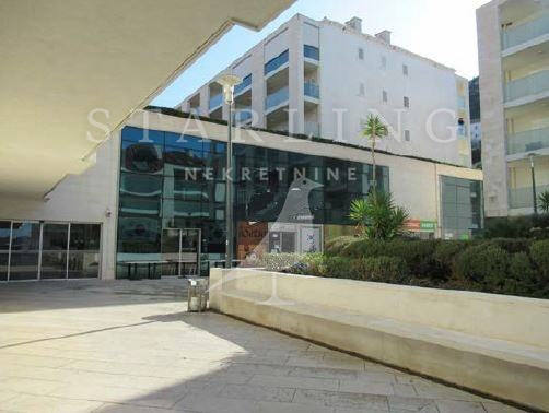 Квартира, 1310 м², 251 626$ — FAKTOR