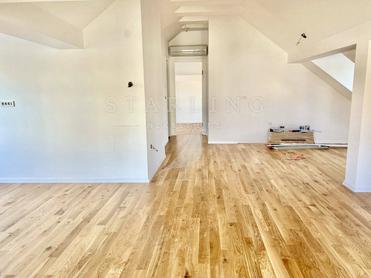 Квартира, 1228 м², 308 897$ — FAKTOR