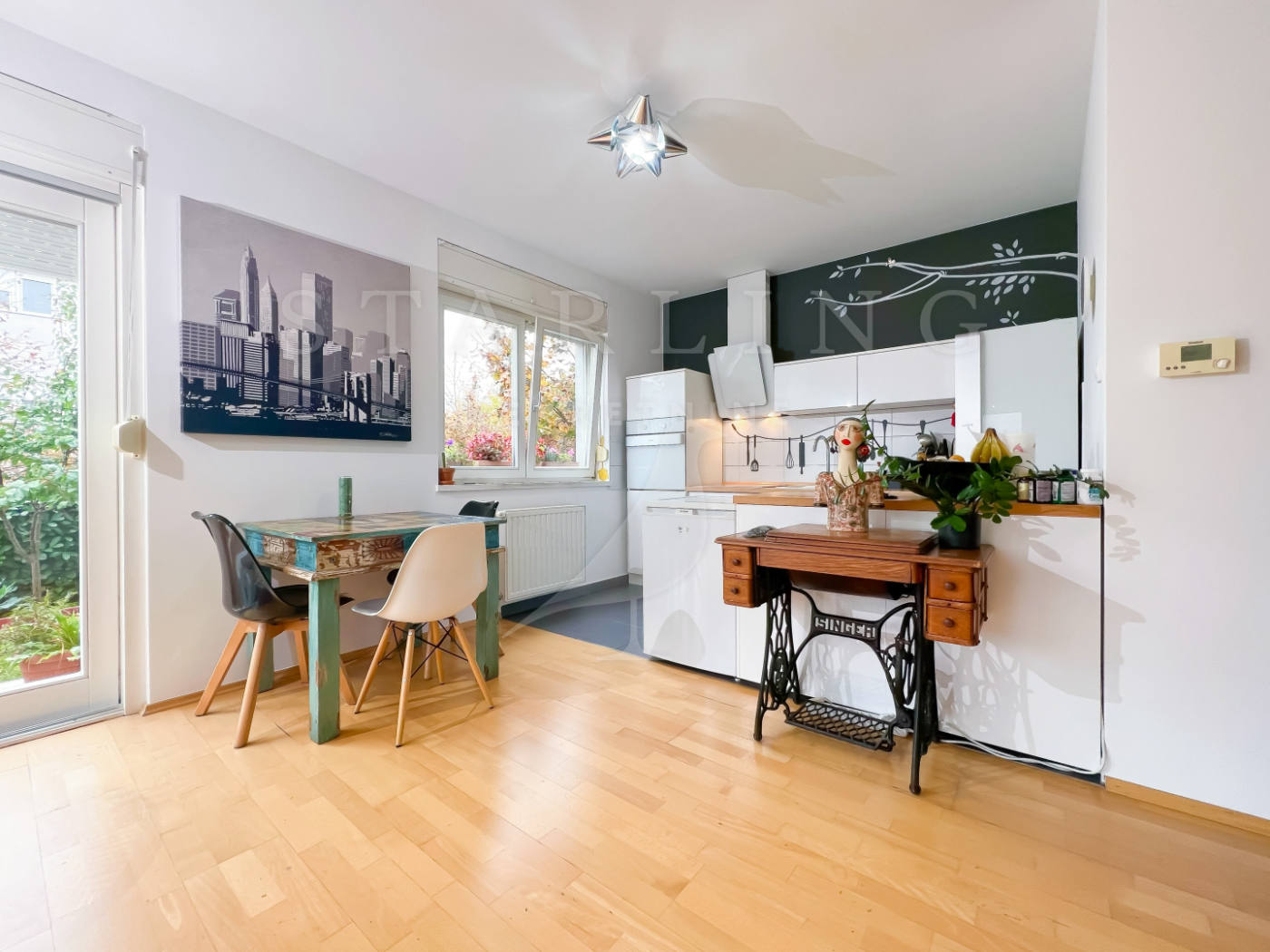 Квартира, 646 м², 185 590$ — FAKTOR