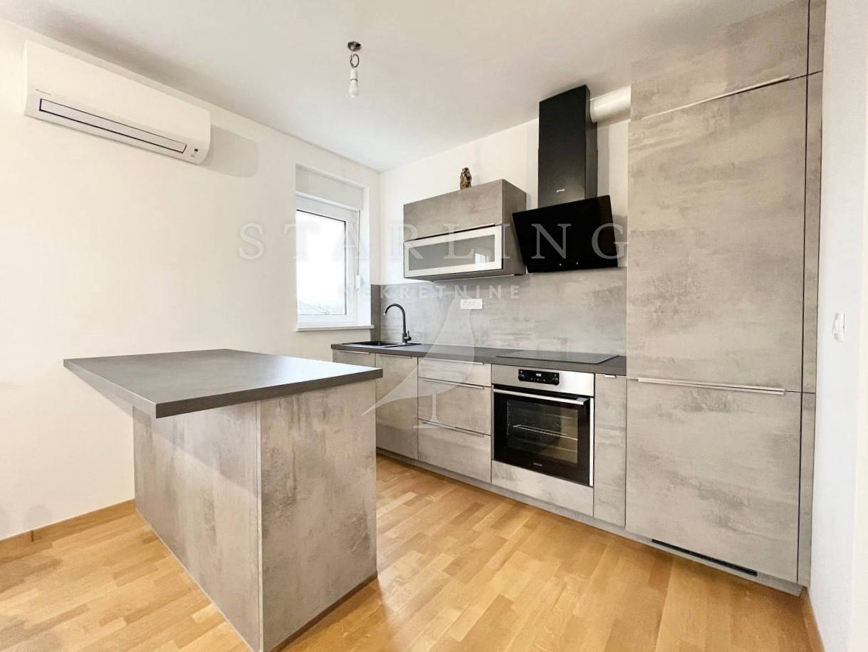 Квартира, 625 м², 188 250$ — FAKTOR