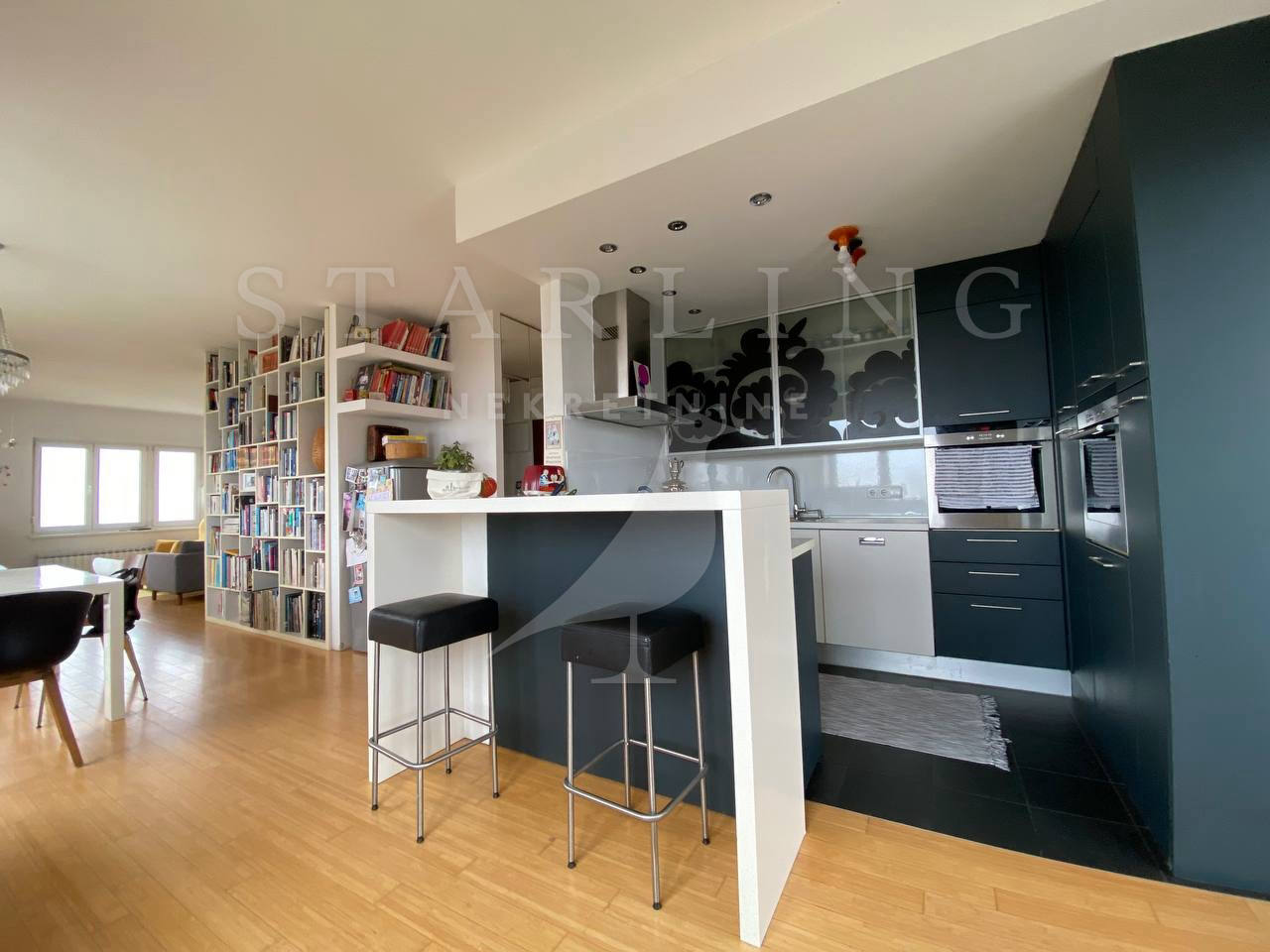 Квартира, 1443 м², 358 622$ — FAKTOR