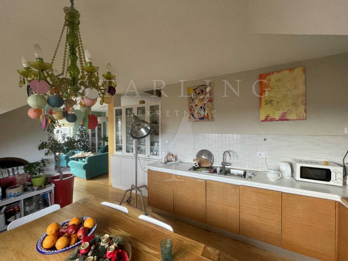 Квартира, 1228 м², 297 180$ — FAKTOR