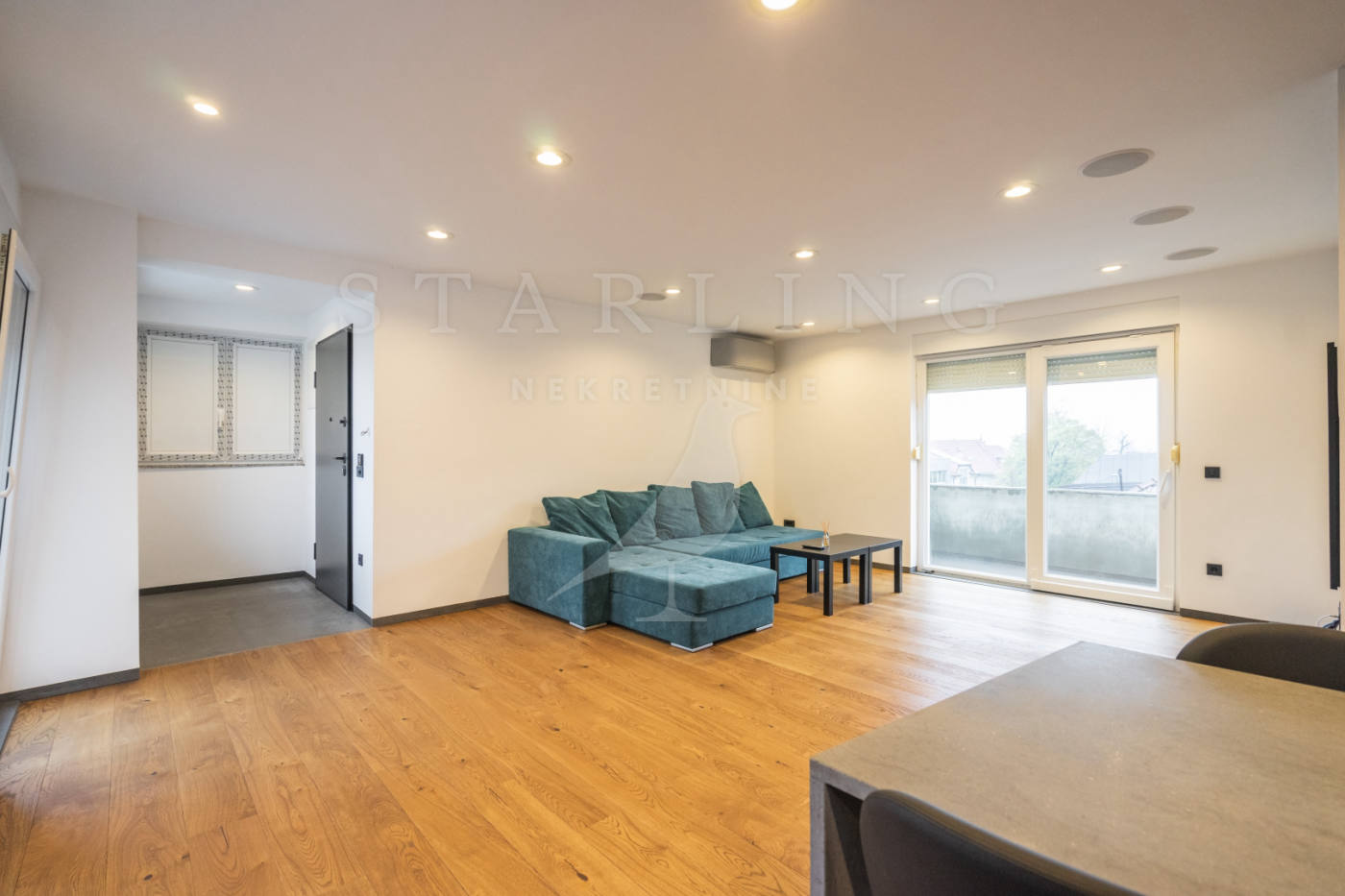 Квартира, 1120 м², 416 277$ — FAKTOR