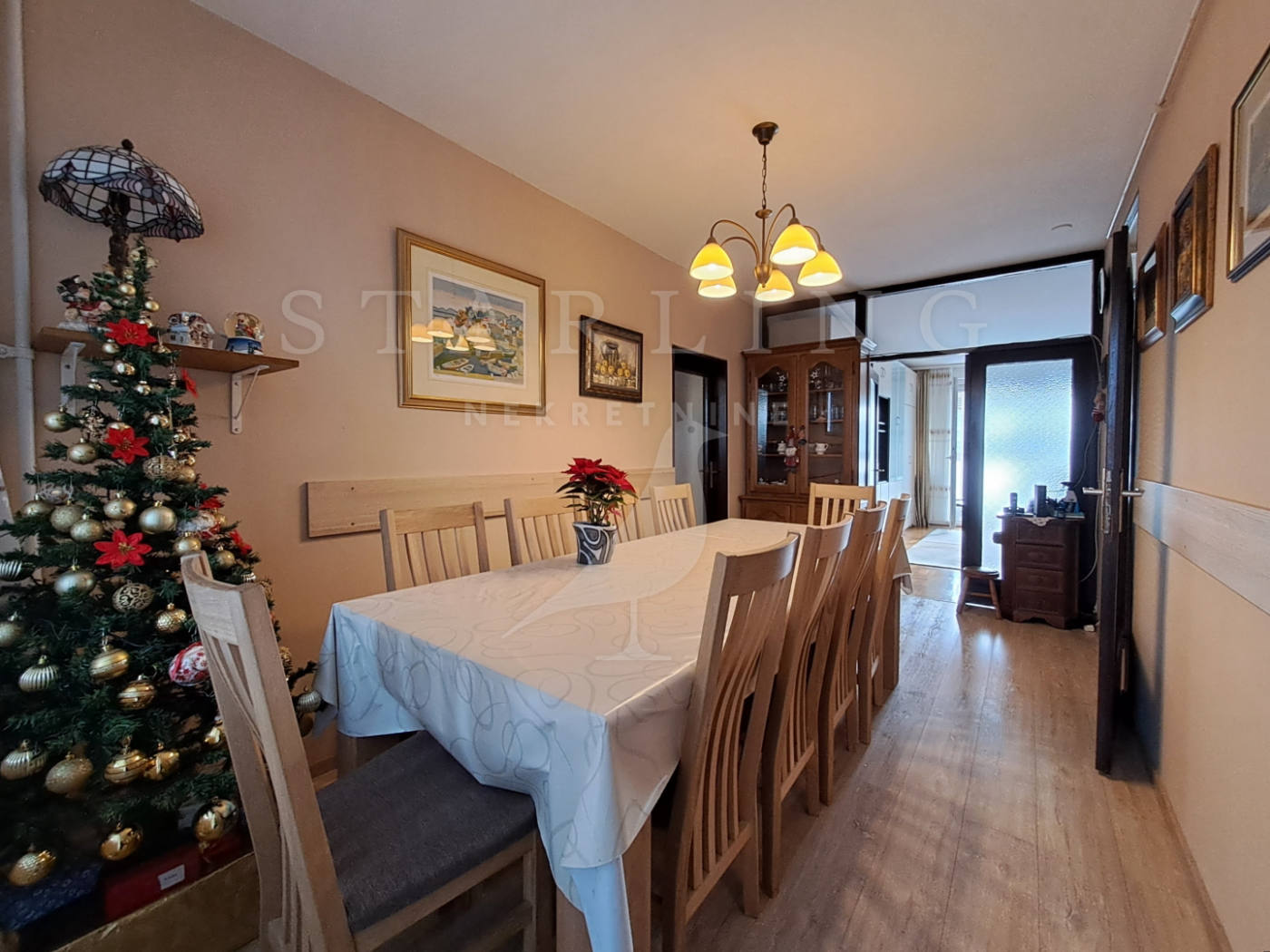 Квартира, 883 м², 210 734$ — FAKTOR