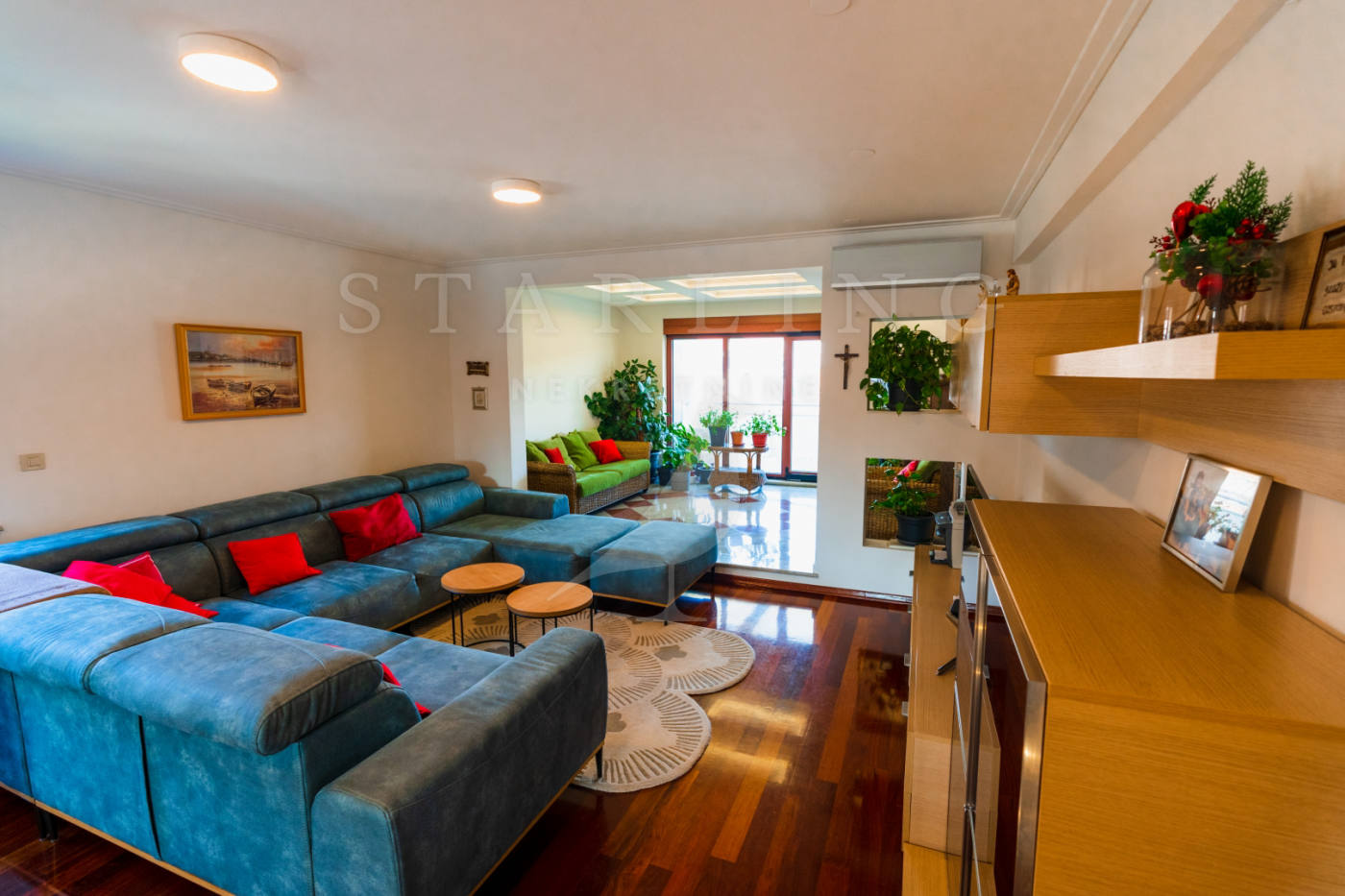 Квартира, 2046 м², 586 636$ — FAKTOR