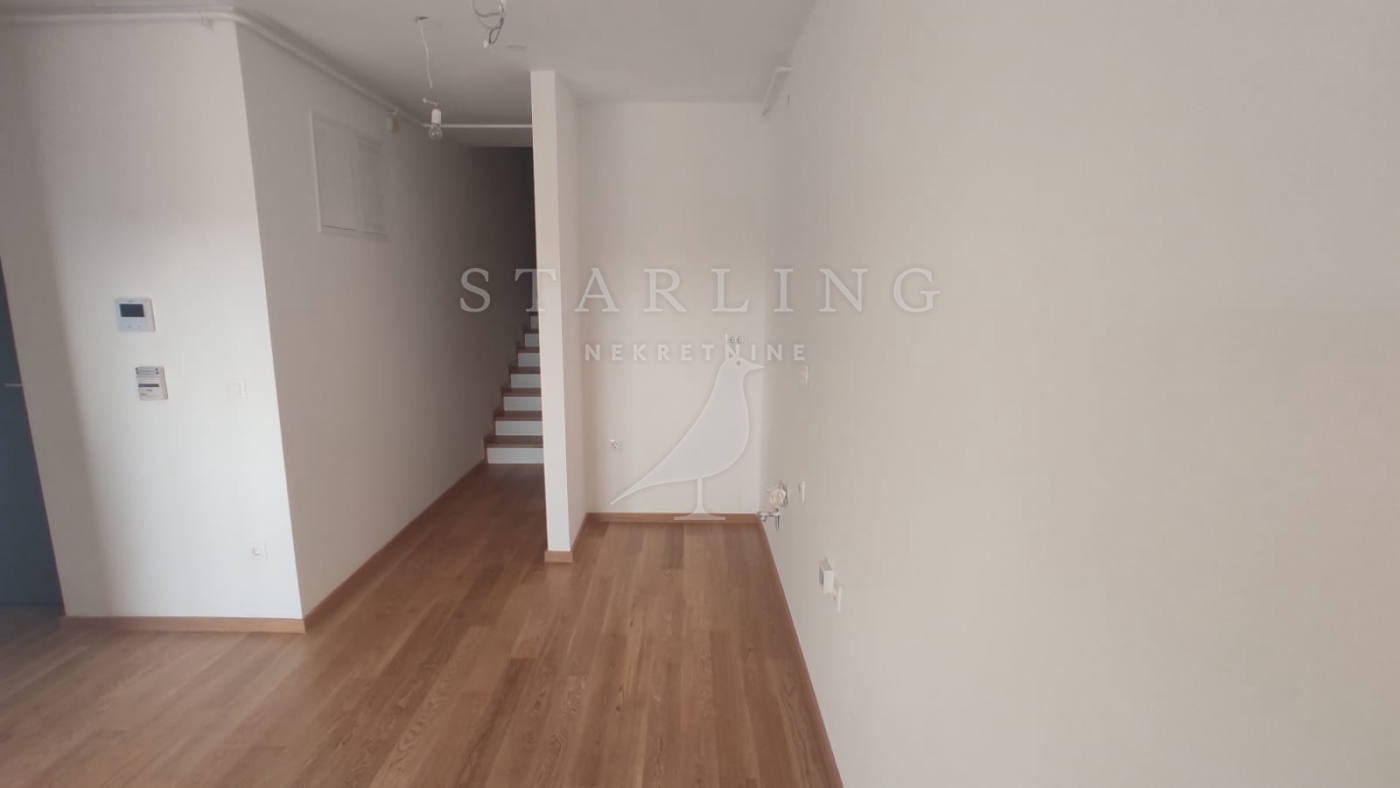 Квартира, 926 м², 298 651$ — FAKTOR