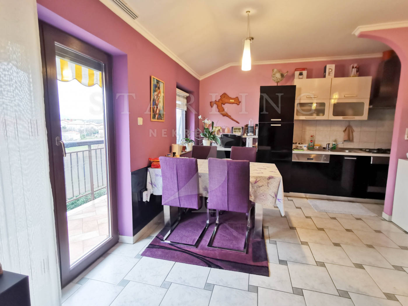 Квартира, 571 м², 144 396$ — FAKTOR