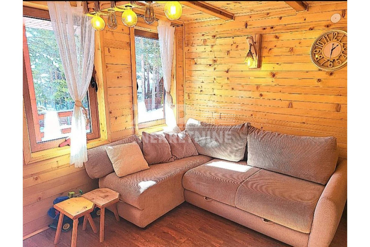 Будинок, 861 м², 120 000$ — FAKTOR