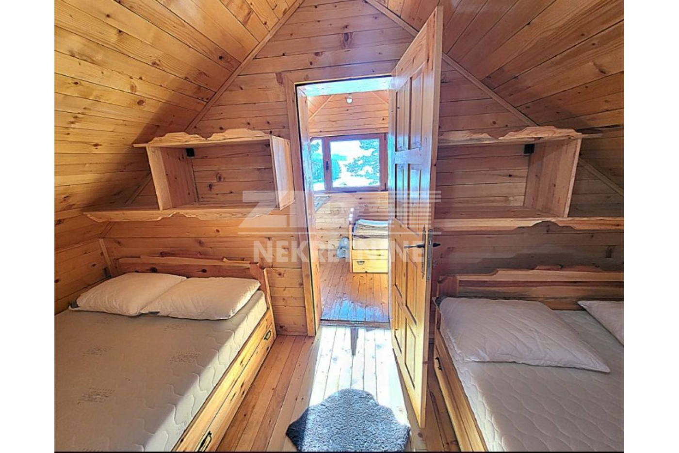 Будинок, 861 м², 120 000$ — FAKTOR