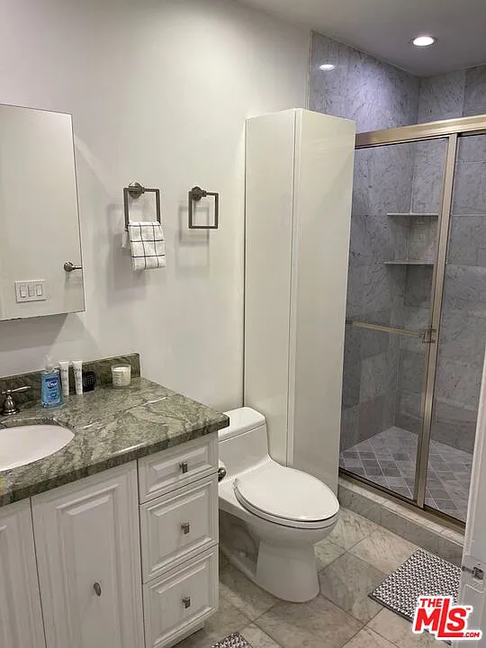 Квартира, 304 м², 399 000$ — FAKTOR