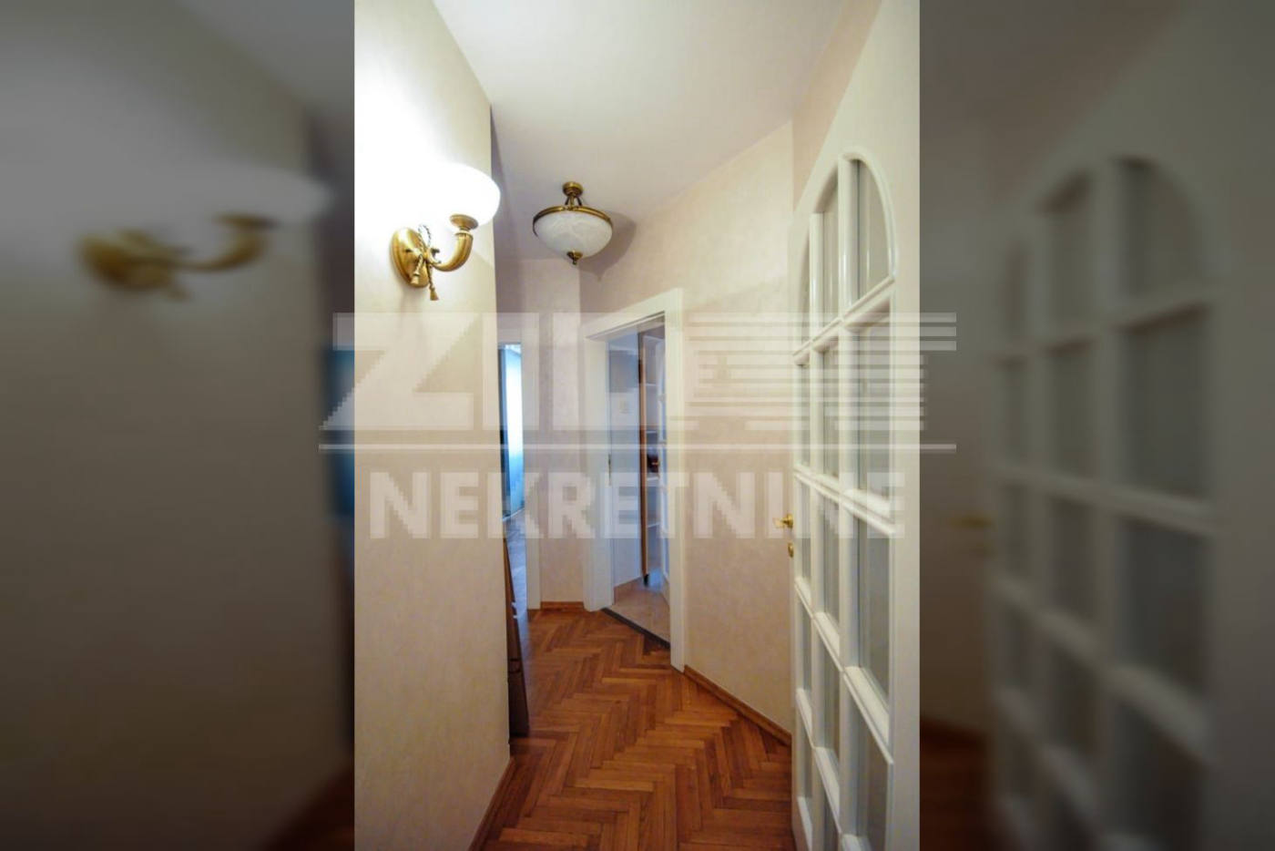 Квартира, 1389 м², 491 230$ — FAKTOR