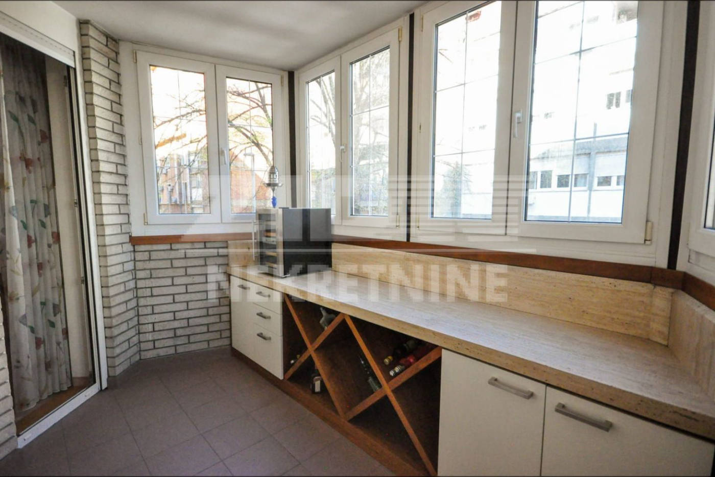 Квартира, 1389 м², 491 230$ — FAKTOR