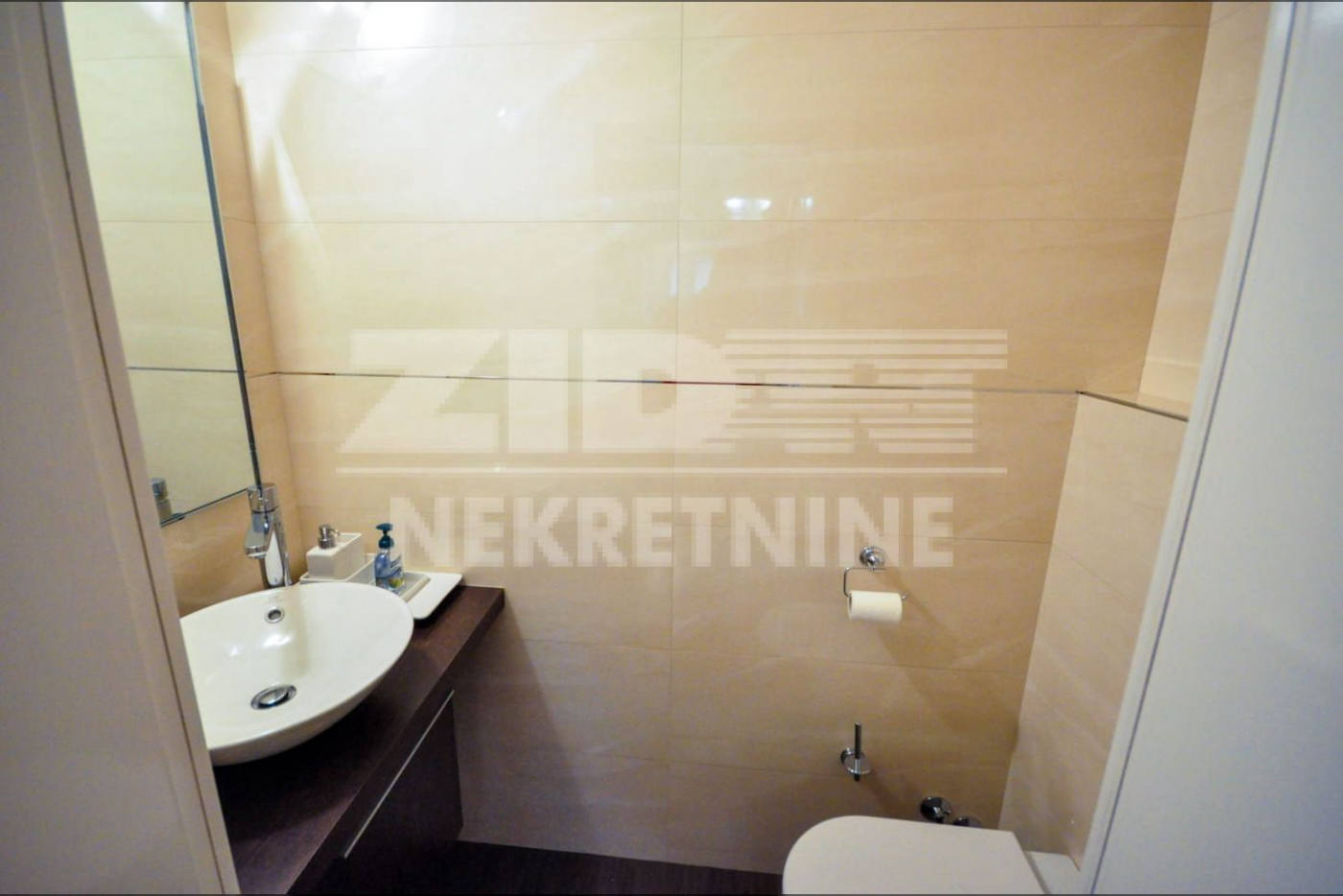 Квартира, 1389 м², 491 230$ — FAKTOR