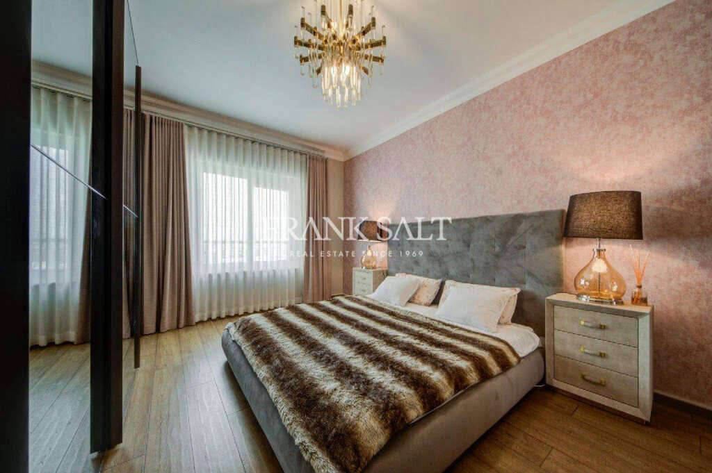 Квартира, 2174 м², 1 475 000$ — FAKTOR