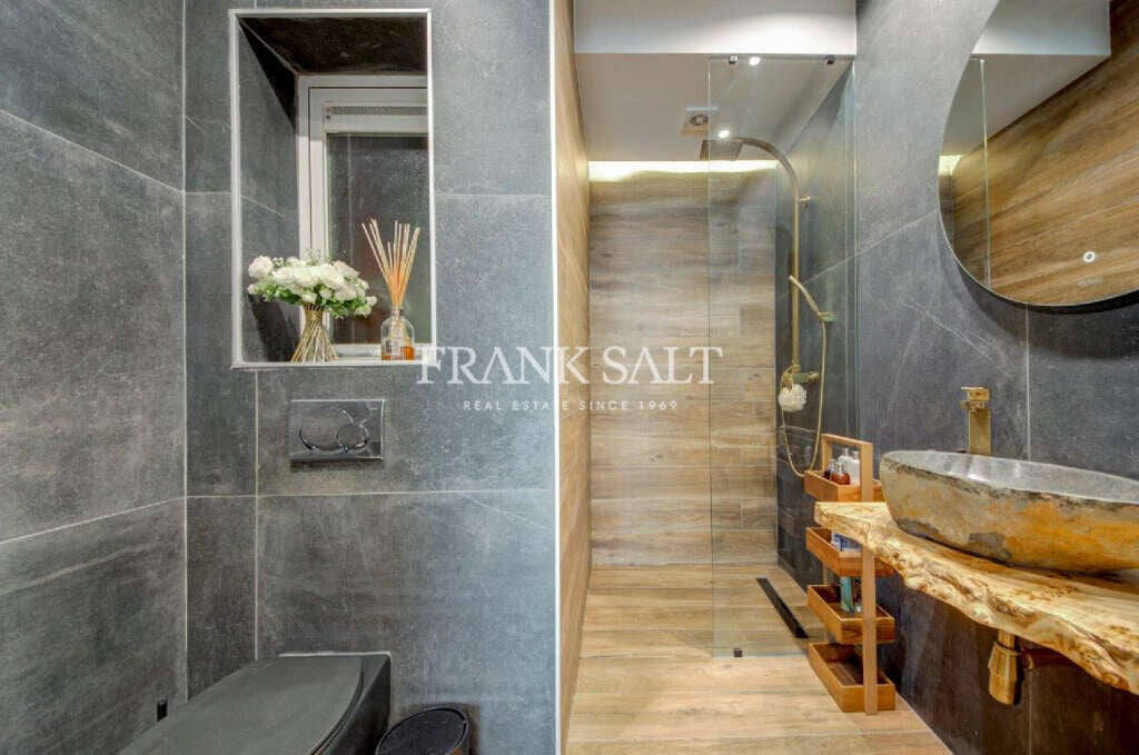 Квартира, 2174 м², 1 475 000$ — FAKTOR