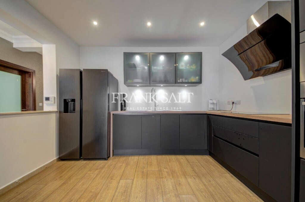 Квартира, 2174 м², 1 475 000$ — FAKTOR