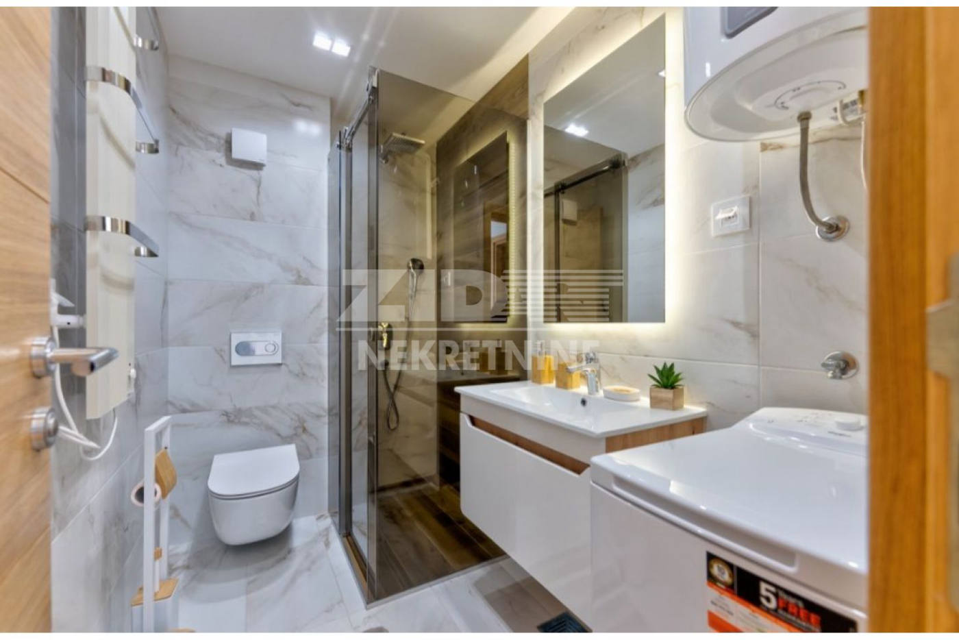 Квартира, 560 м², 161 813$ — FAKTOR