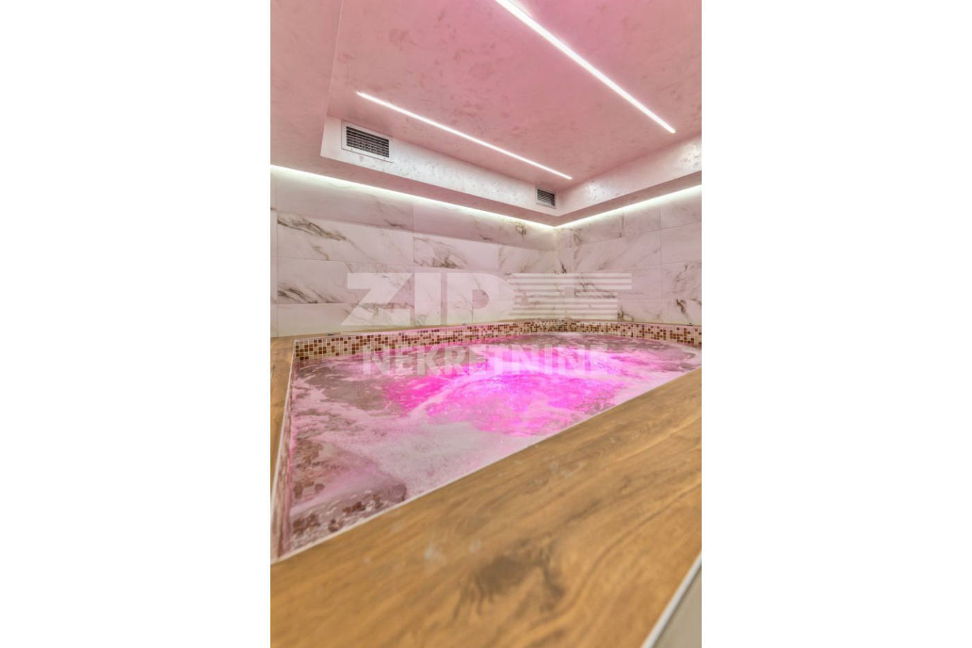 Квартира, 560 м², 161 813$ — FAKTOR