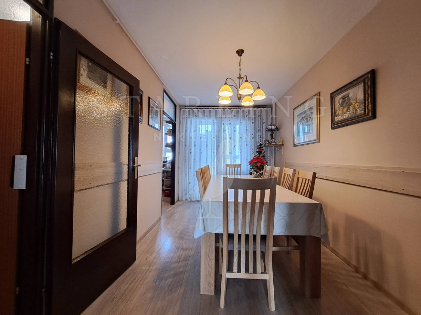 Квартира, 883 м², 210 734$ — FAKTOR