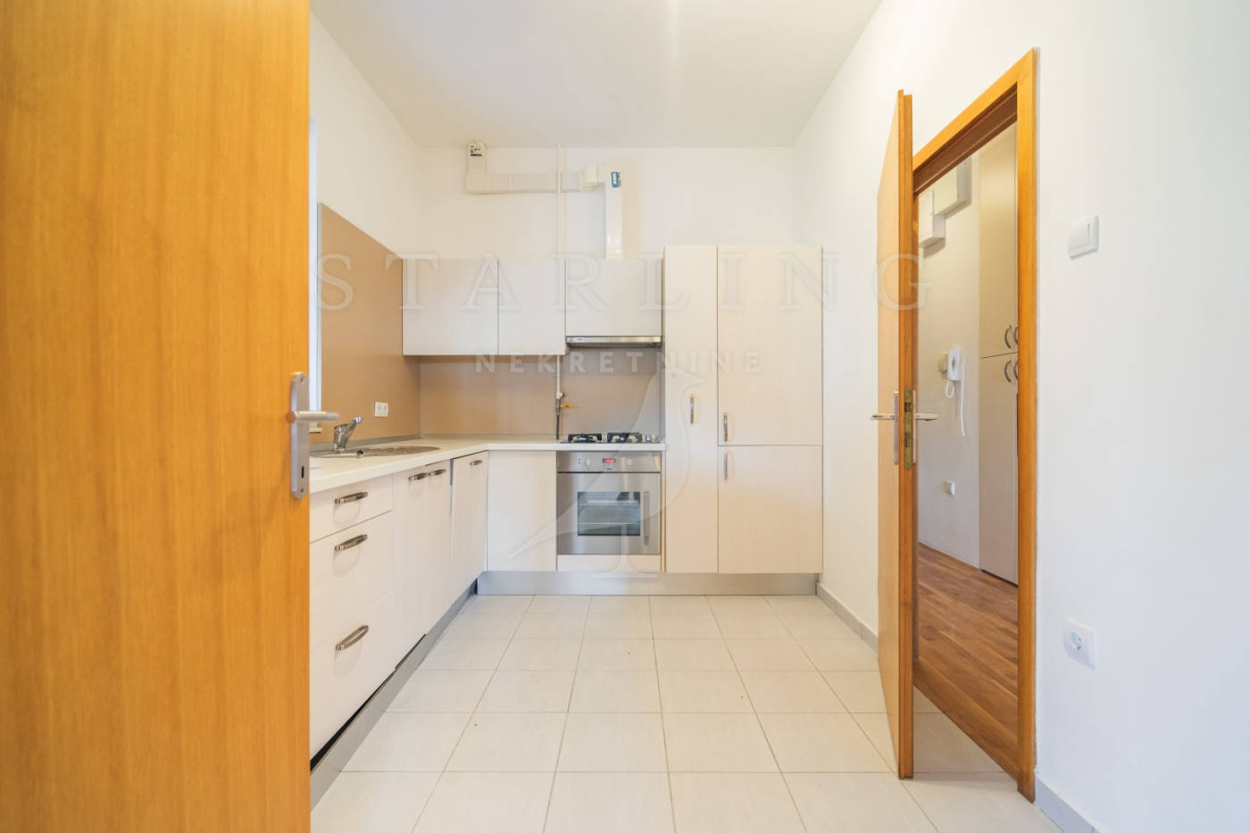 Квартира, 1131 м², 286 386$ — FAKTOR