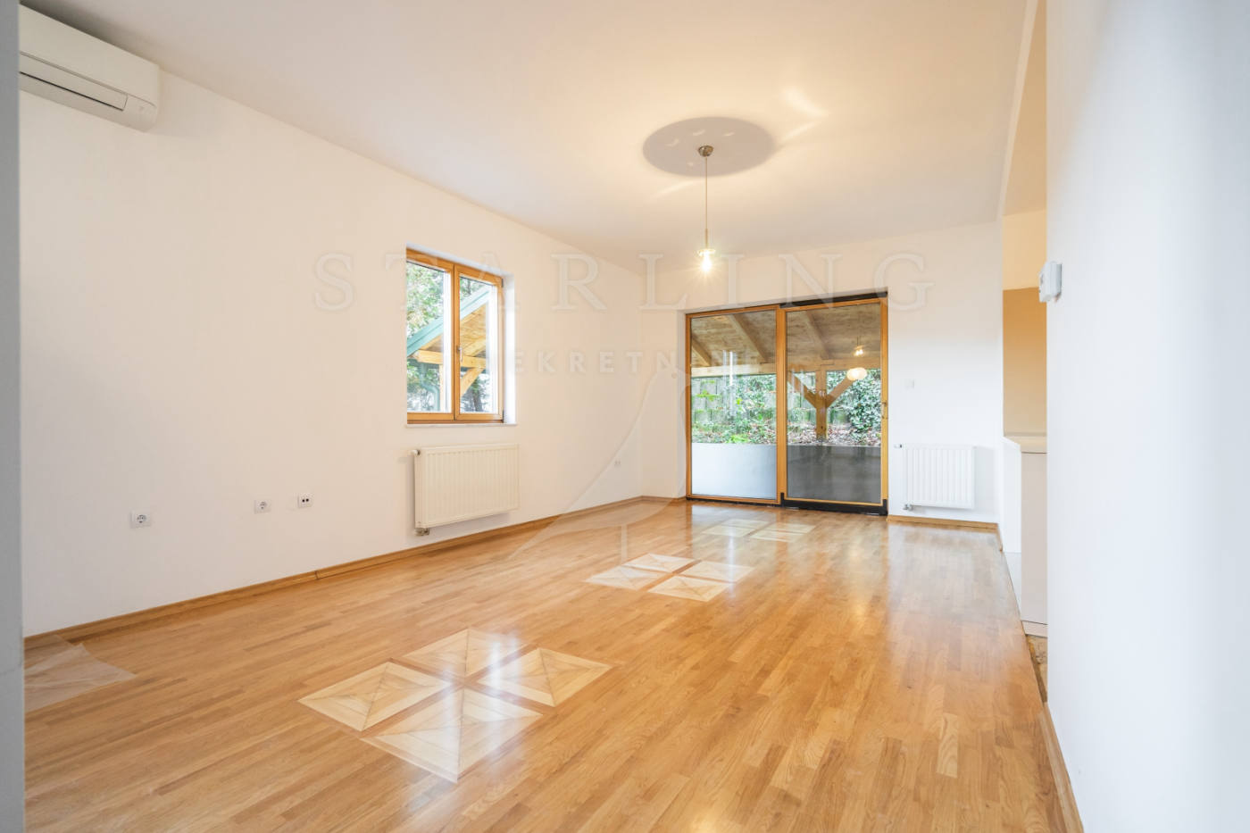 Квартира, 1055 м², 267 294$ — FAKTOR