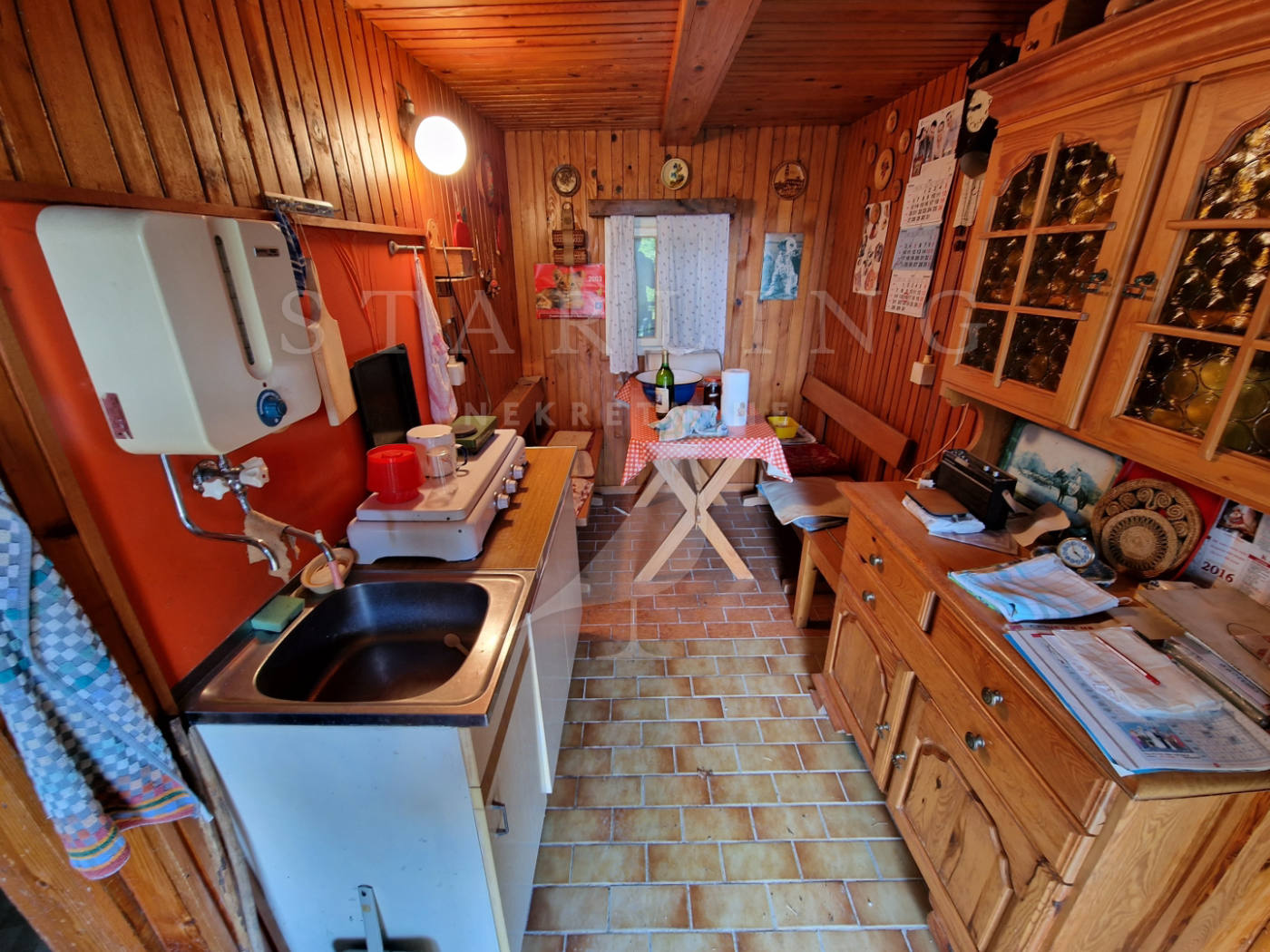 Будинок, 581 м², 32 069$ — FAKTOR