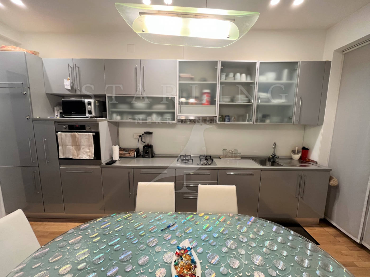 Квартира, 1174 м², 346 897$ — FAKTOR
