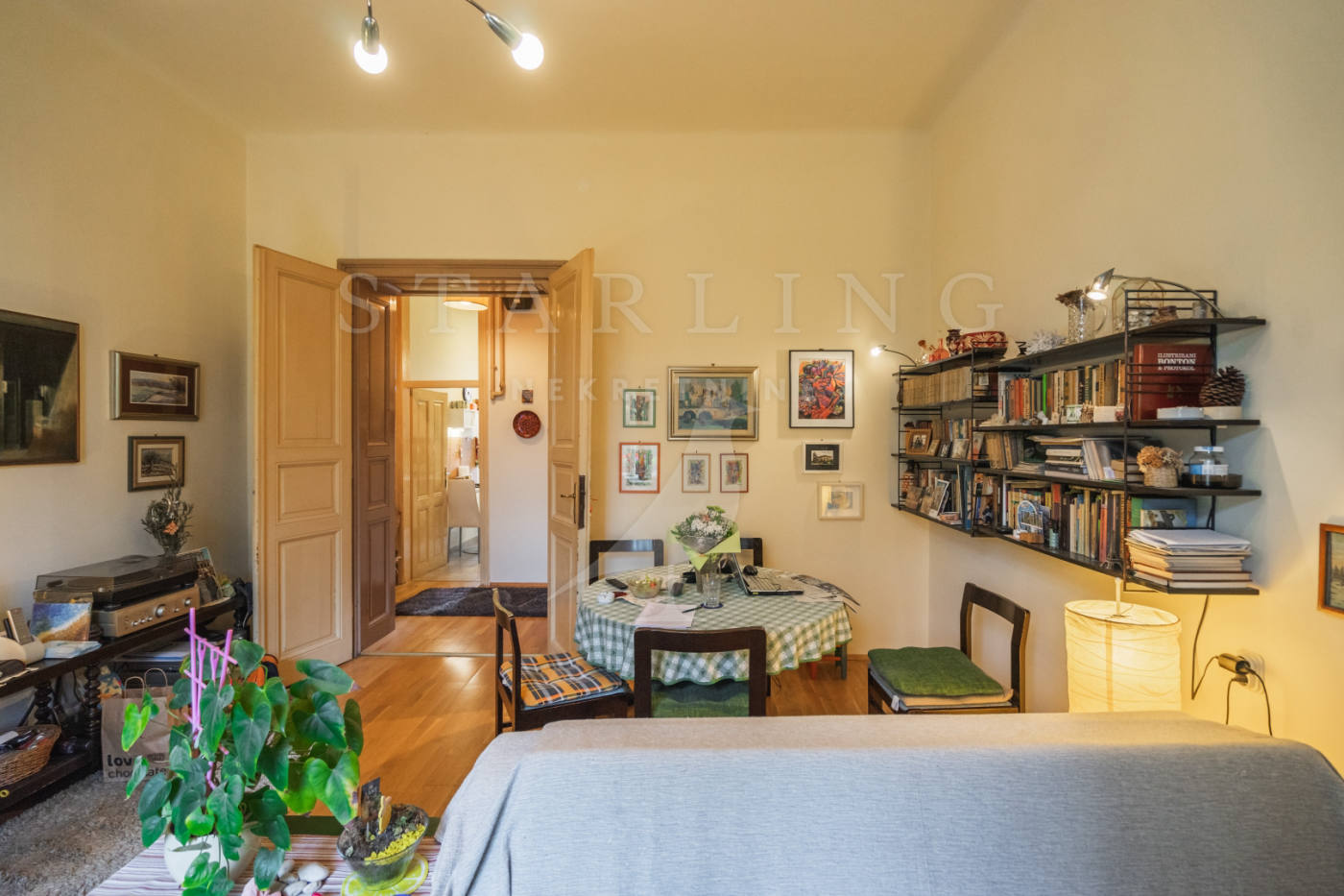 Квартира, 1054 м², 294 935$ — FAKTOR