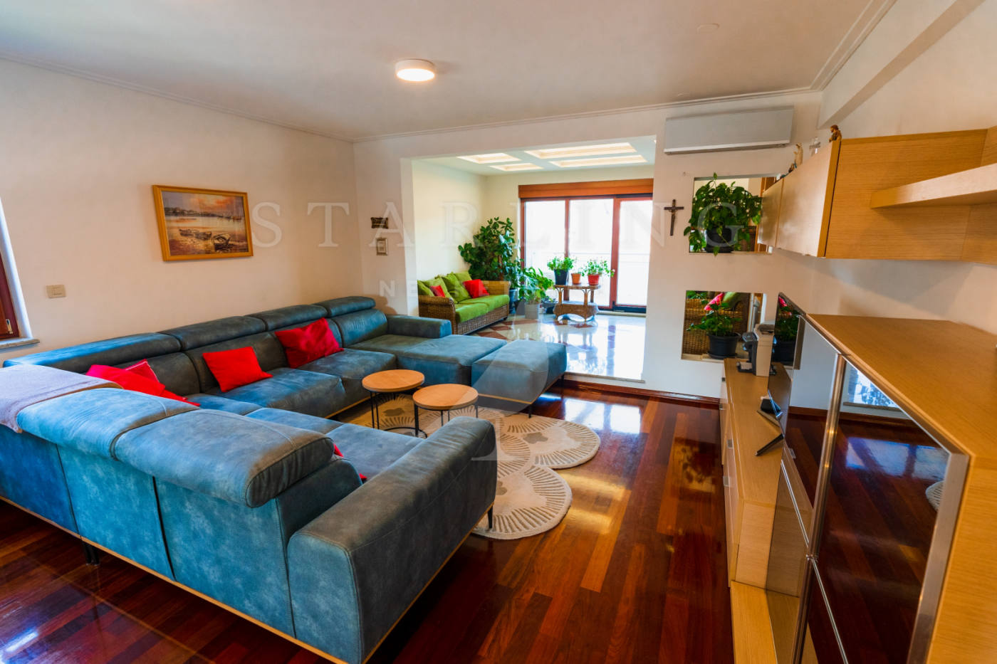 Квартира, 2046 м², 586 636$ — FAKTOR