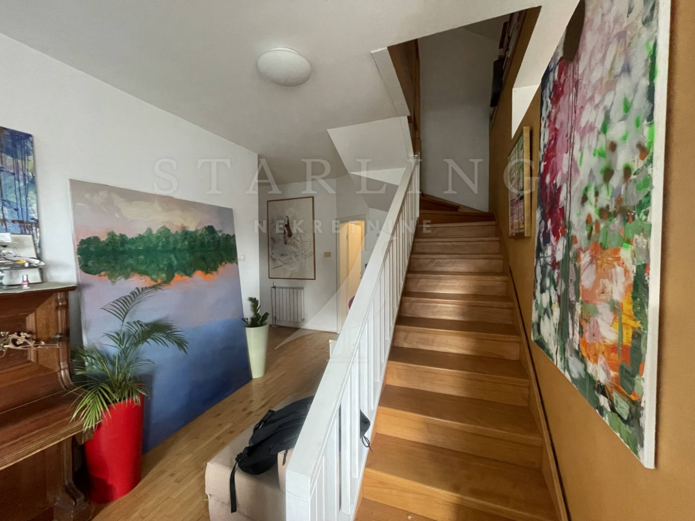 Квартира, 1228 м², 297 180$ — FAKTOR