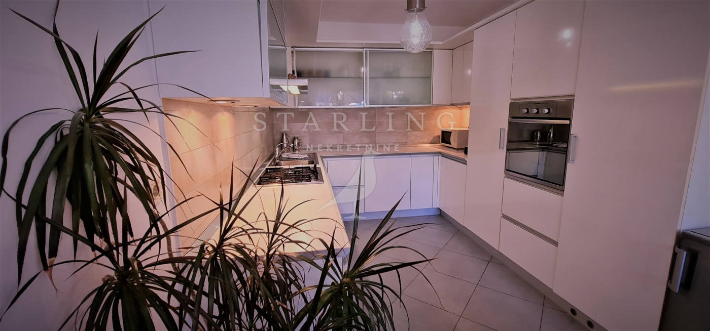 Квартира, 1389 м², 597 347$ — FAKTOR
