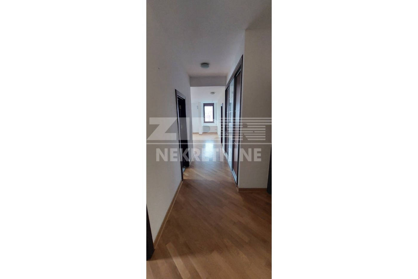Квартира, 1130 м², 350 000$ — FAKTOR