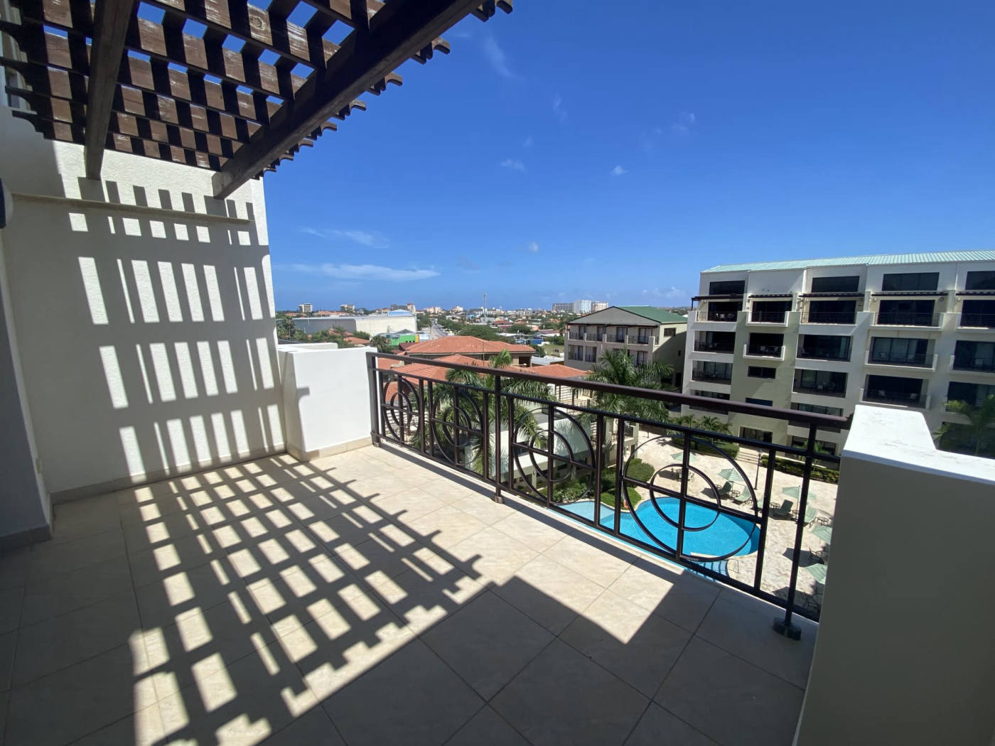 Квартира, 1141 м², 435 000$ — FAKTOR