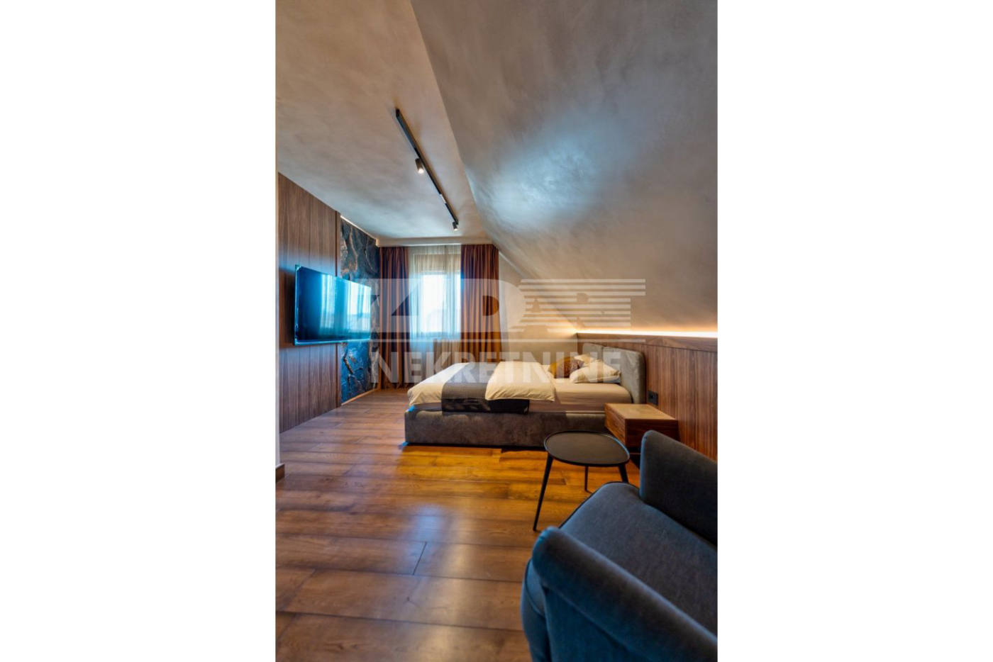 Квартира, 1130 м², 229 000$ — FAKTOR