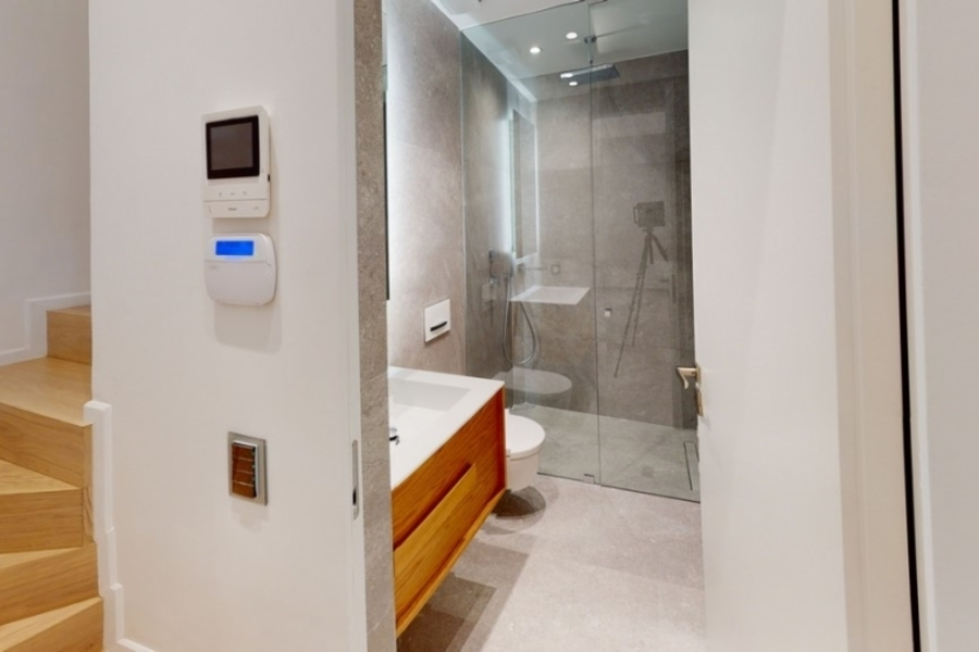 Квартира, 290 м², 3 270 000$ — FAKTOR