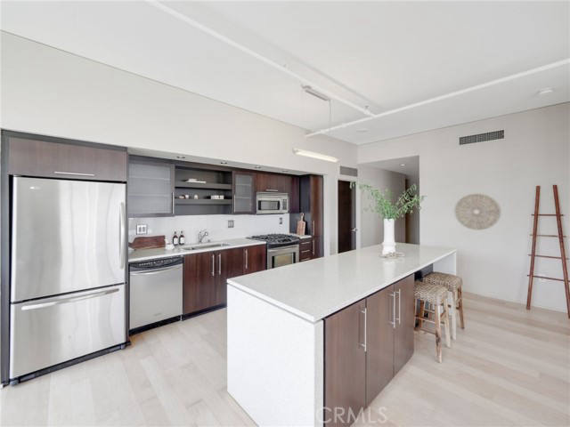 Квартира, 1689 м², 1 539 999$ — FAKTOR