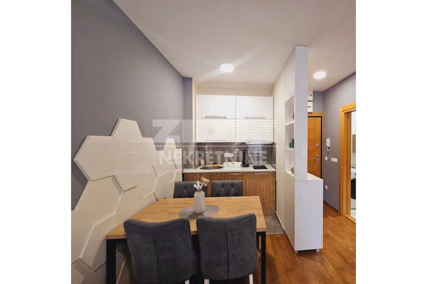 Квартира, 388 м², 95 581$ — FAKTOR